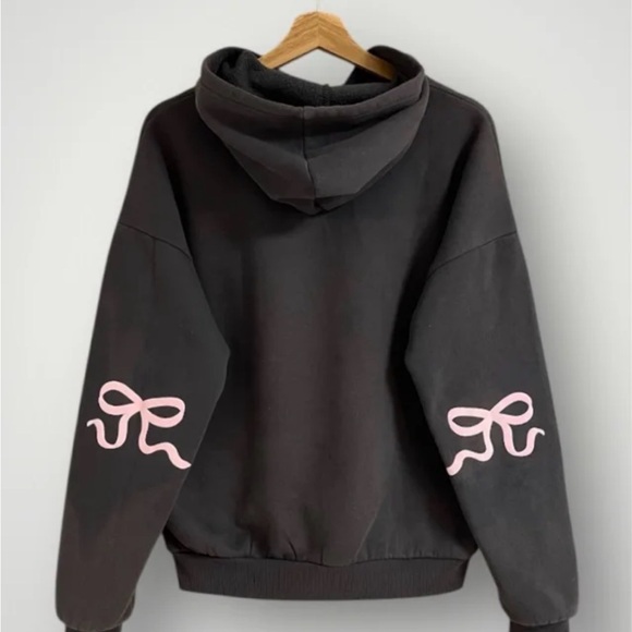 Edikted Tops - Edikted Gray Oversized Relaxed Hoodie